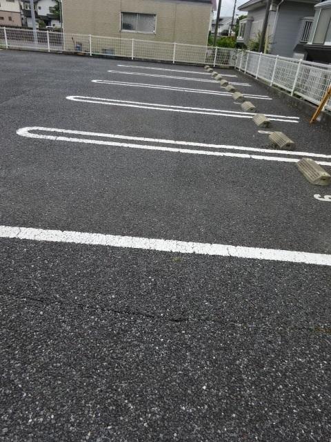 グレース　クレストⅠ（203） 駐車場