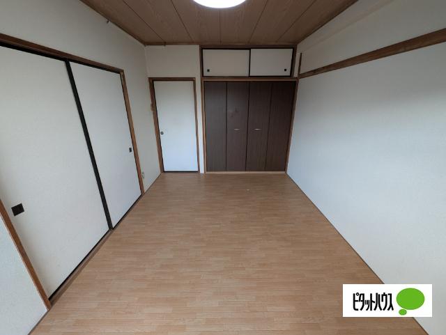 アーバンライフ中山（202） 部屋画像