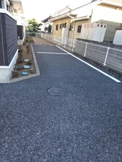 アルコ・イーリス（202） 駐車場