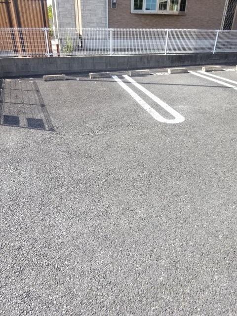 アイオーラⅢ（101） 駐車場