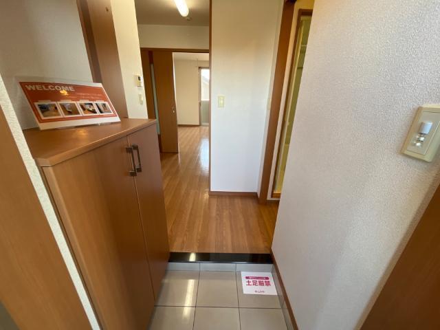 アクアマリン 玄関