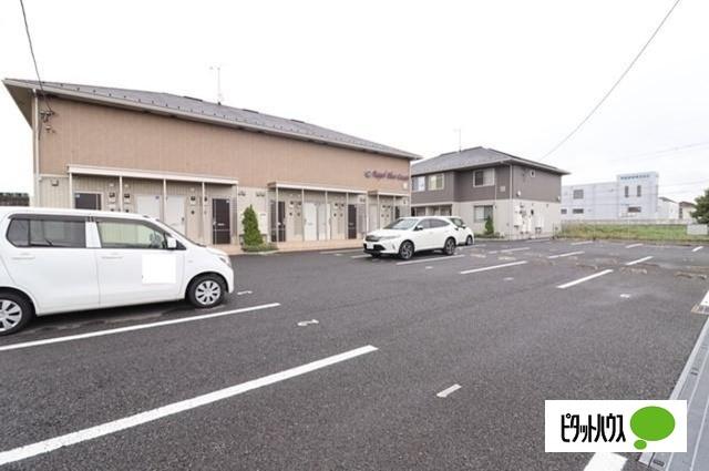 ロイヤル ブルー オーシャン　A（203） 駐車場
