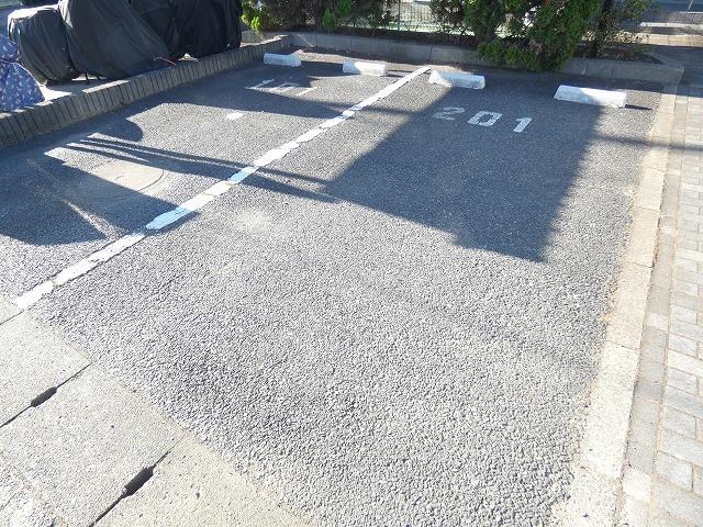 サンヴェールⅡ（102） 駐車場