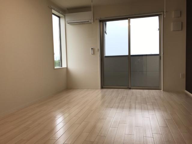 エトワールシャトー 部屋画像