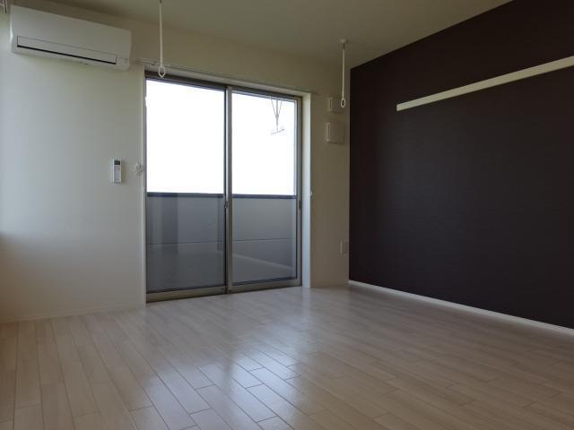 エトワールシャトー 部屋画像