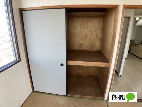 知手ロイヤルハイツ（305） 収納