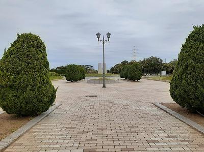 海浜運動公園：600m