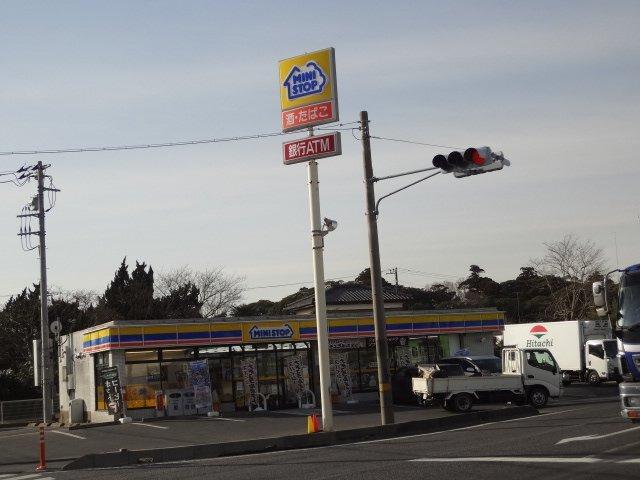 ミニストップ神栖日川店：525m