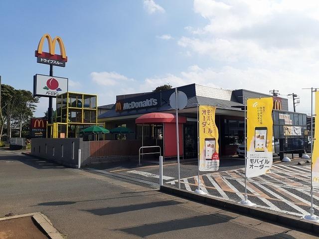 マクドナルド：1400m