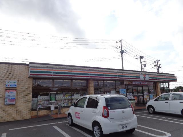 セブンイレブン鹿嶋泉川店：879m