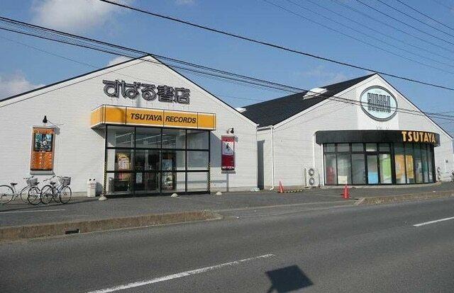 TSUTAYA：2700m