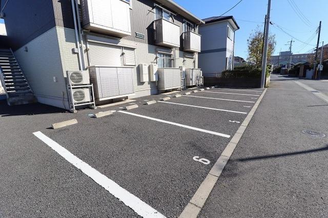 サンライトヒル厨（203） 駐車場