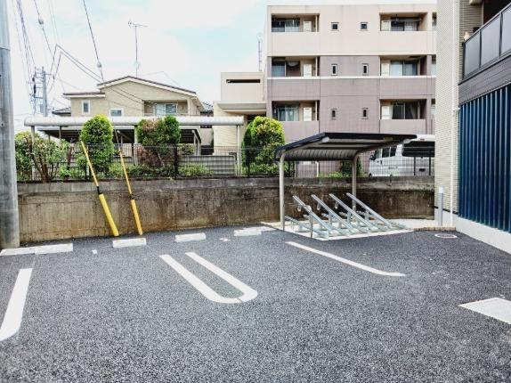 オークランドコーポ（301） 駐車場