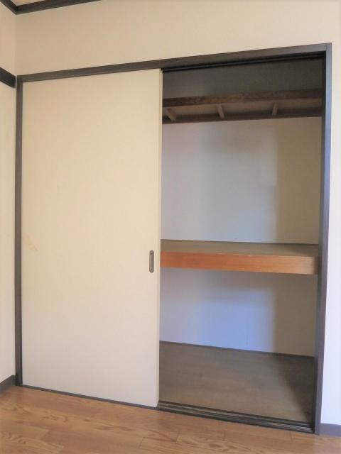 ハウス朝日（102） 収納