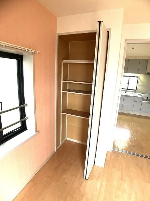 イーストパーク（202） 収納