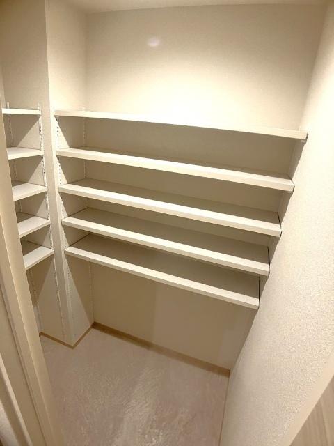 リアン・ソレイユ（301） 収納
