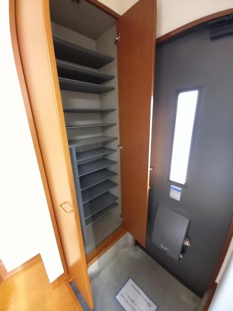 ステイタスⅠ（102） 玄関