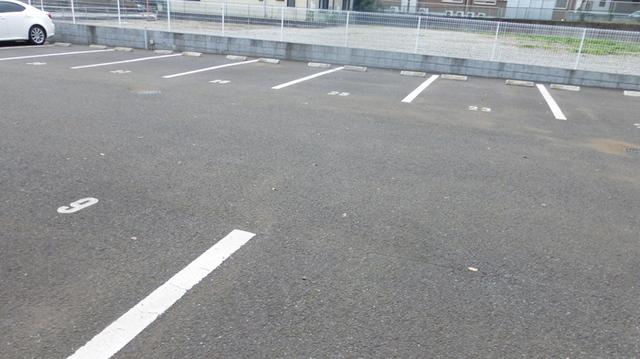 メディオＴＭ（205） 駐車場
