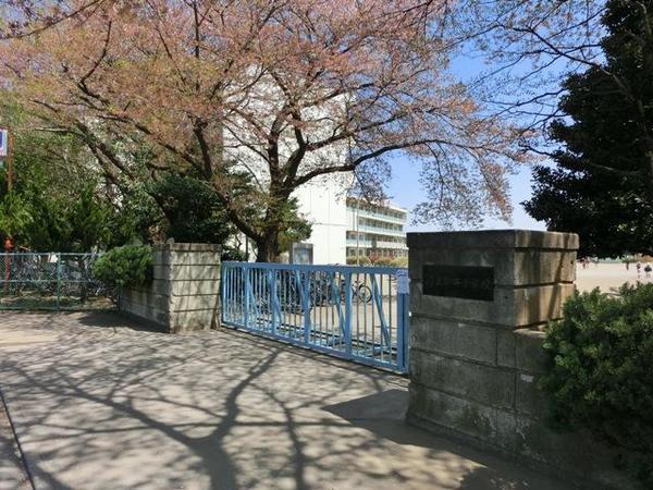 所沢市立上新井小学校