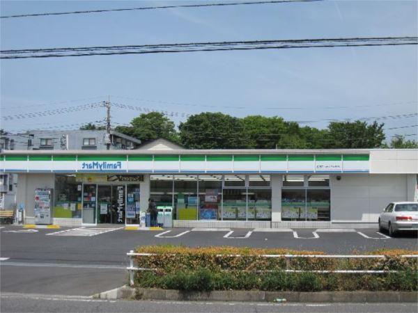 ファミリーマート 210m