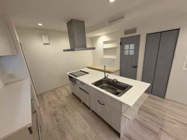小手指元町3丁目中古戸建 キッチン