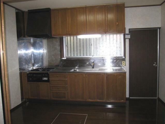 小手指南4丁目　中古戸建 キッチン