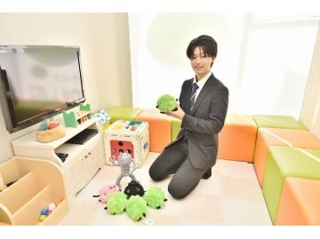 スタッフのサムネイル