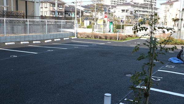 Rainbow.Frea谷沖（201） 駐車場