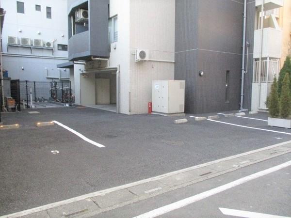 ライブコート草加（903） 駐車場
