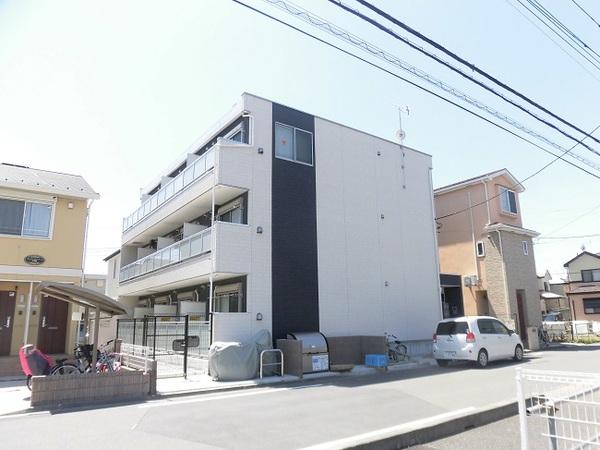 リブリ・キアーロ（103） 外観