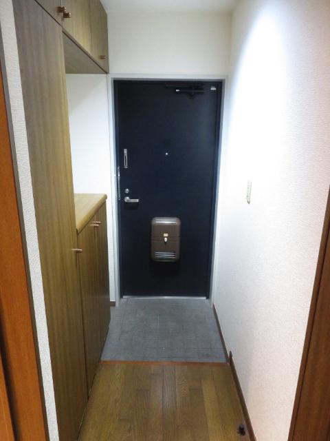 ラ・メールパレ蕨（404） 玄関