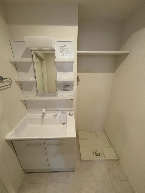 草加市谷塚町アパート 洗面