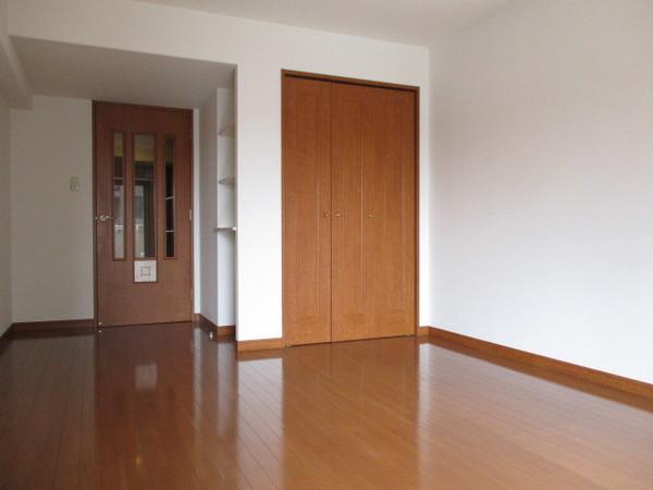 NK氷川マンション（704） リビング