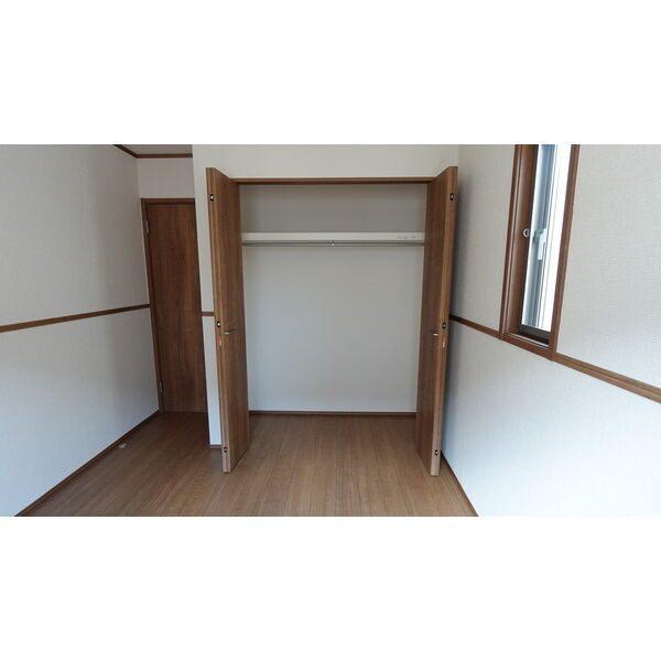 草加市金明町貸家（A） 収納