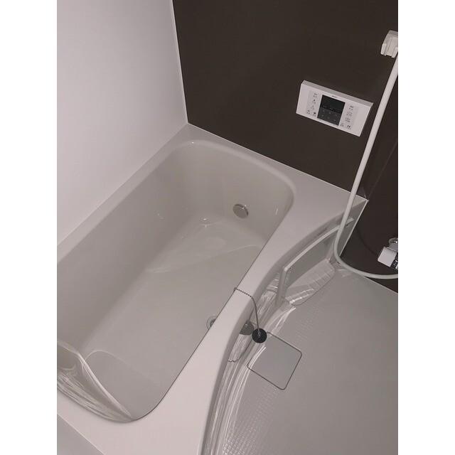 草加市花栗アパート バス／シャワー