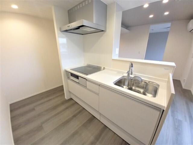 草加市金明町アパート キッチン