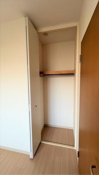 ルミエール清水（402） 収納