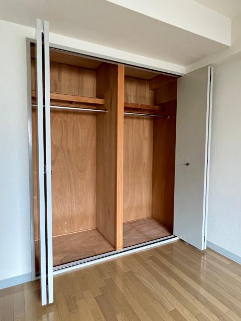 草加市住吉マンション 収納