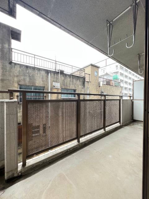 草加市住吉マンション バルコニー