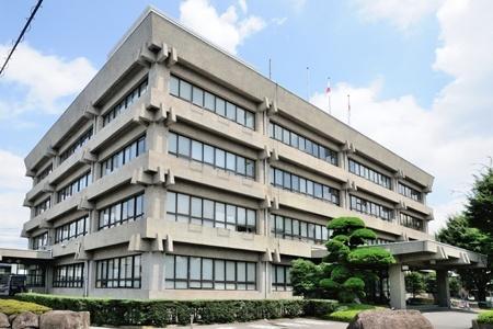 蕨市役所：1371m
