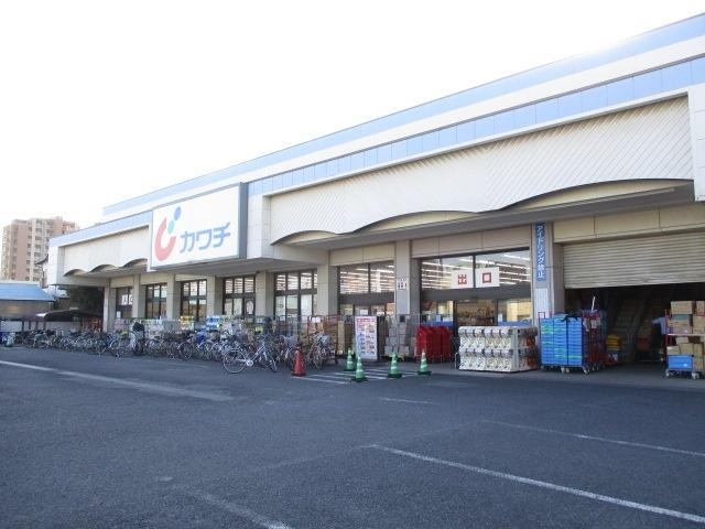 カワチ薬品新田駅前店：540m