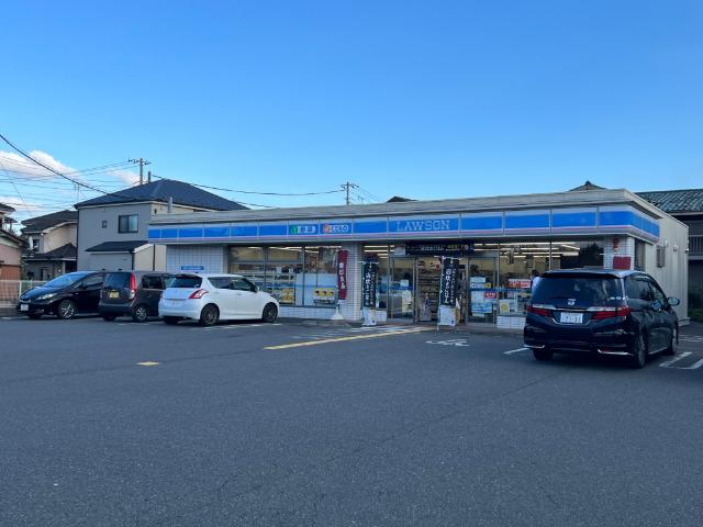 ローソン草加新善町店：558m
