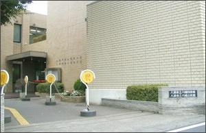 八潮市立八幡図書館：1980m