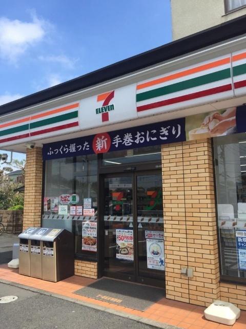セブンイレブン草加青柳5丁目店：665m
