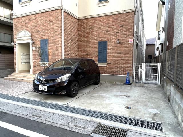 プリマルージュ草加（101） 駐車場