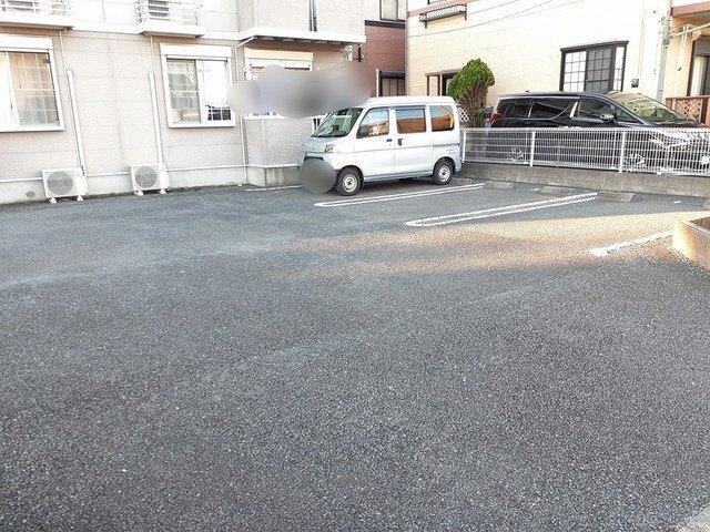 サニーヒルズⅡ（203） 駐車場