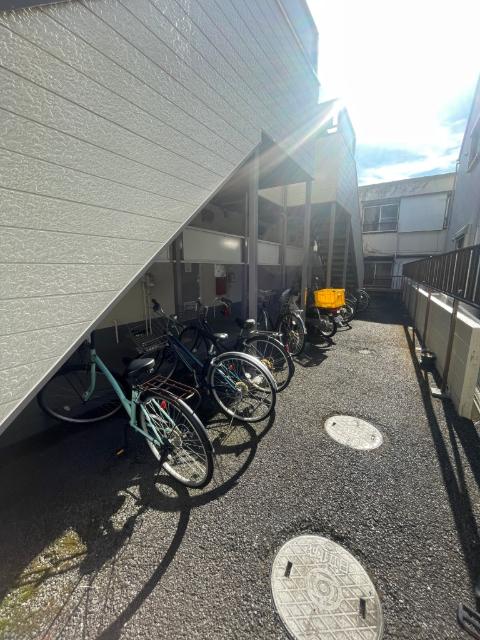 光ニューハイツ（206） 駐車場