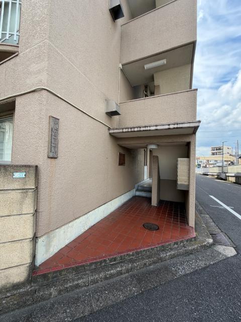 中央サニーコーポ エントランス