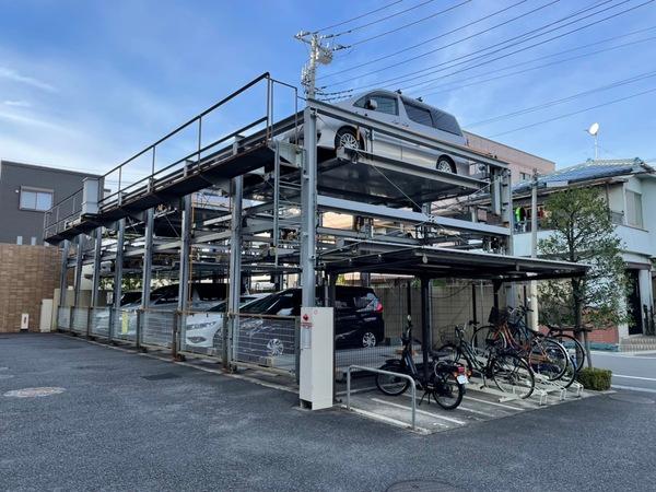 ユアコート谷塚 駐車場