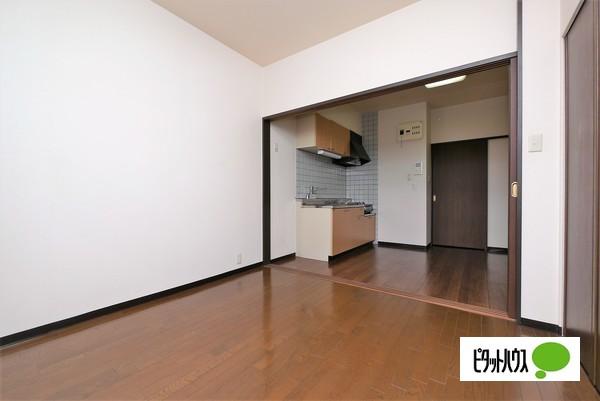 センチュリーコート（303） 部屋画像